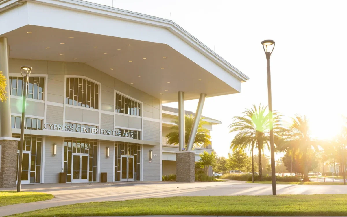                                                                   Cypress Center of the Arts, where the Club Day took place.
